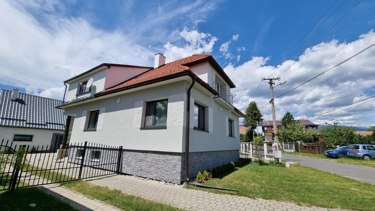 פריבילינה Apartmany Sebastian מראה חיצוני תמונה