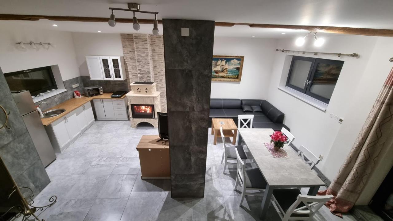 פריבילינה Apartmany Sebastian מראה חיצוני תמונה