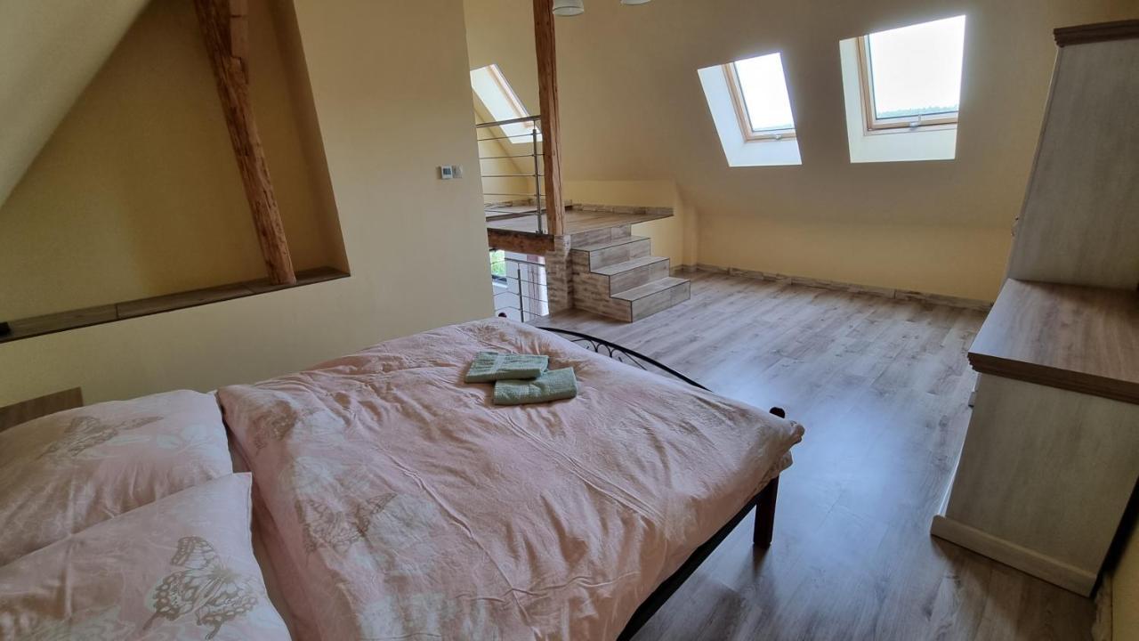 פריבילינה Apartmany Sebastian מראה חיצוני תמונה