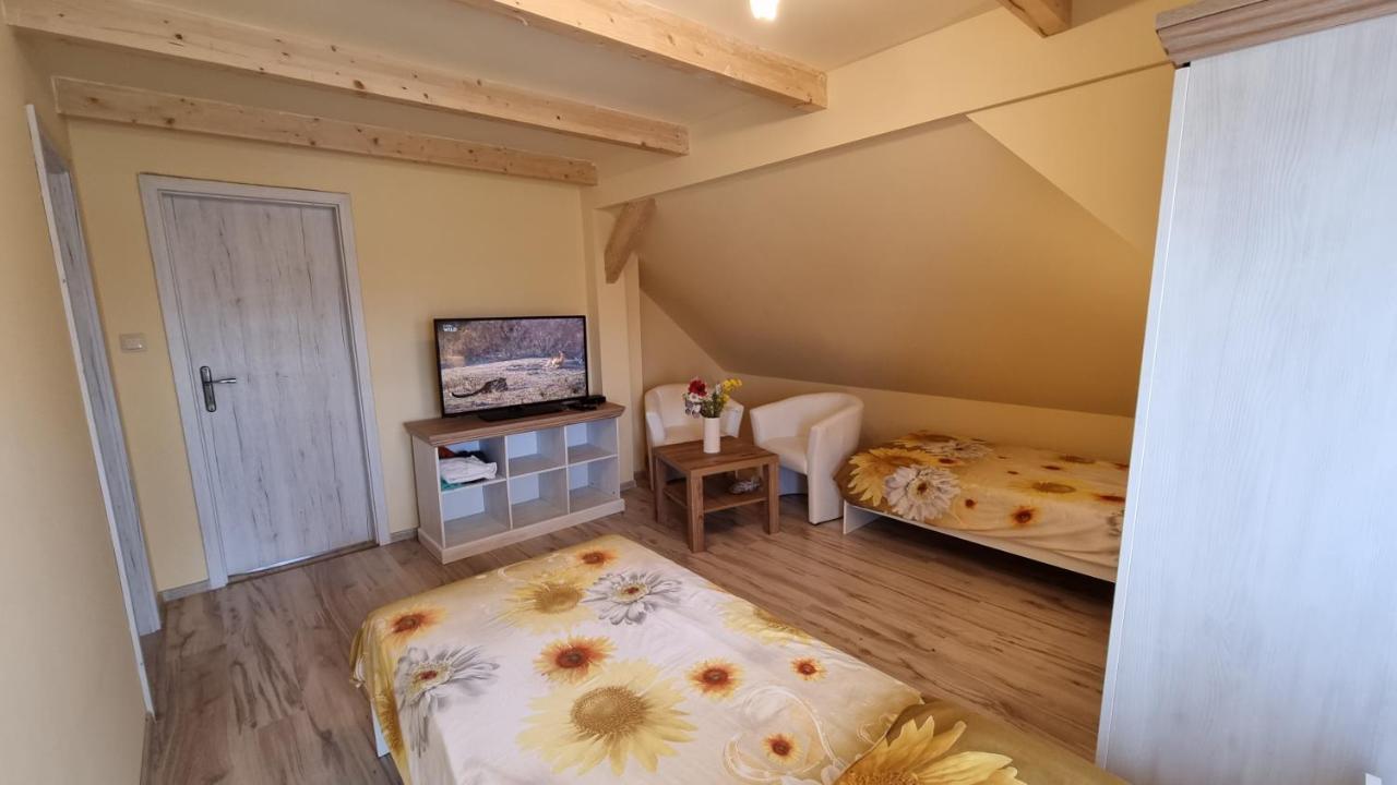 פריבילינה Apartmany Sebastian מראה חיצוני תמונה